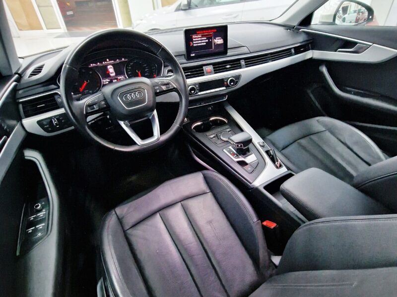 AUDI - A4 TFSI SPORT 2016