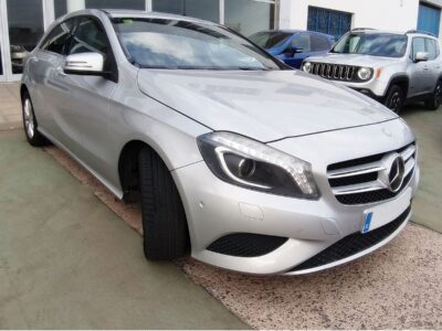 MERCEDES BENZ CLASE A180 2013