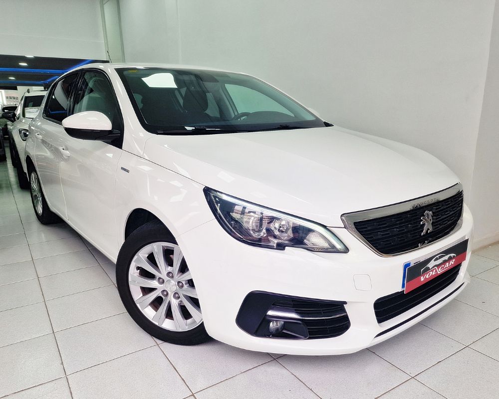 PEUGEOT 308 2018