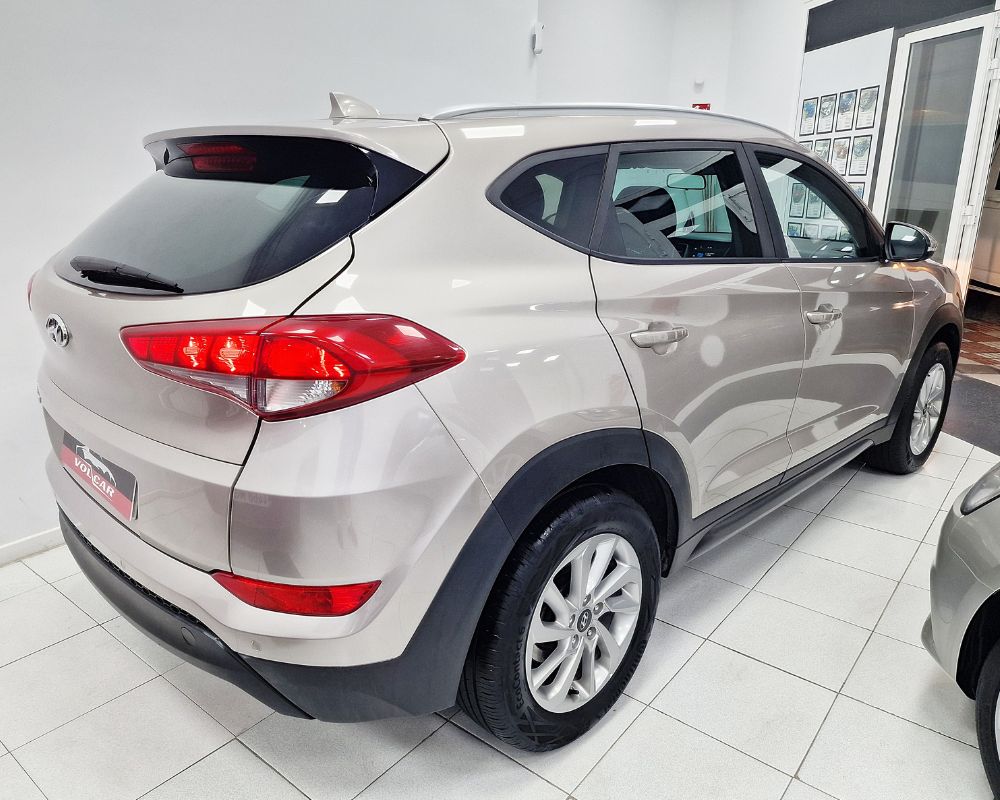 HYUNDAI TUCSON 2017