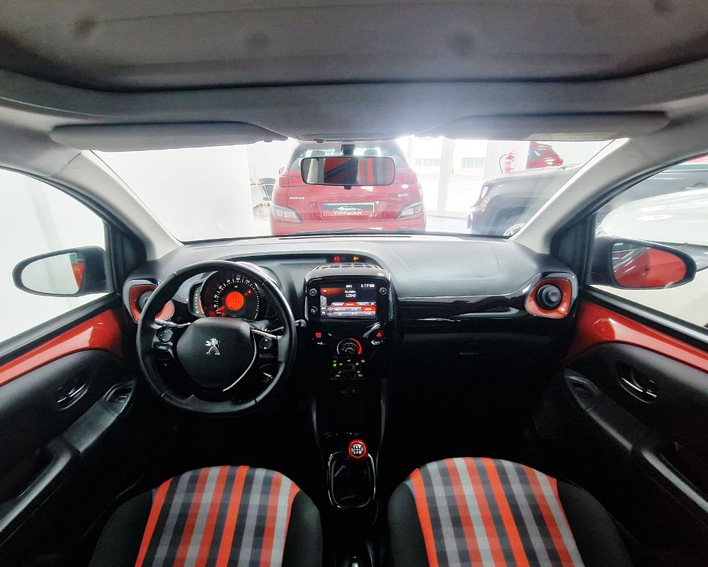 PEUGEOT 108 TOP ALLURE 2020