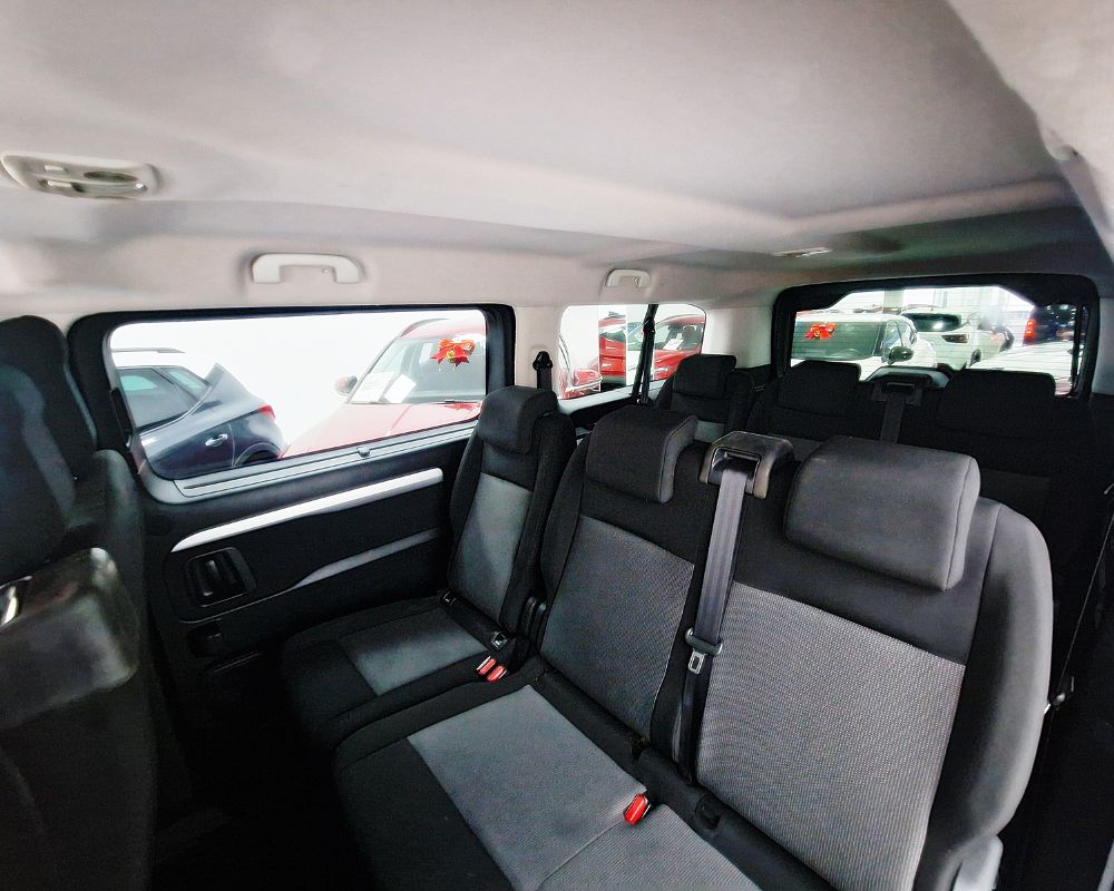 TOYOTA PROACE VERSO SHUTTLE 2017 (9 PLAZAS)