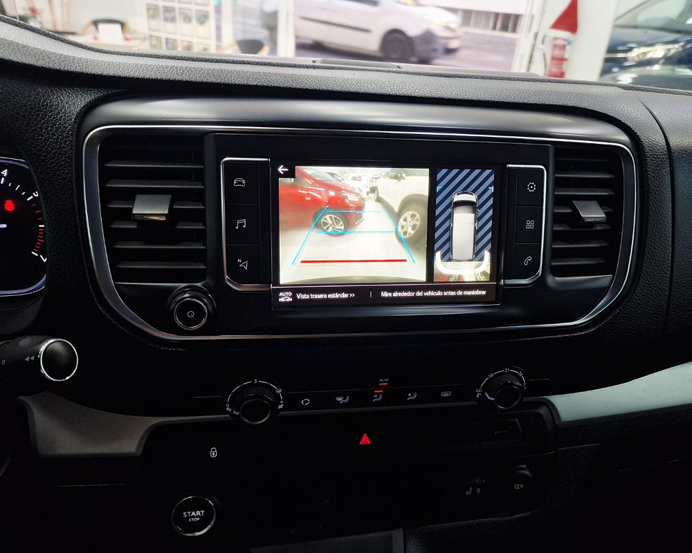 TOYOTA PROACE VERSO SHUTTLE 2017 (9 PLAZAS)