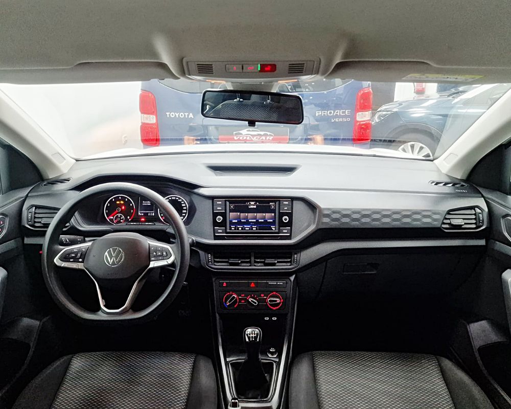 VOLKZWAGEN T-CROSS 2021