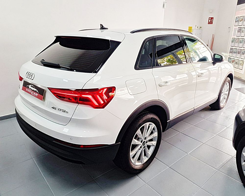 AUDI Q3 E-TRON 2023