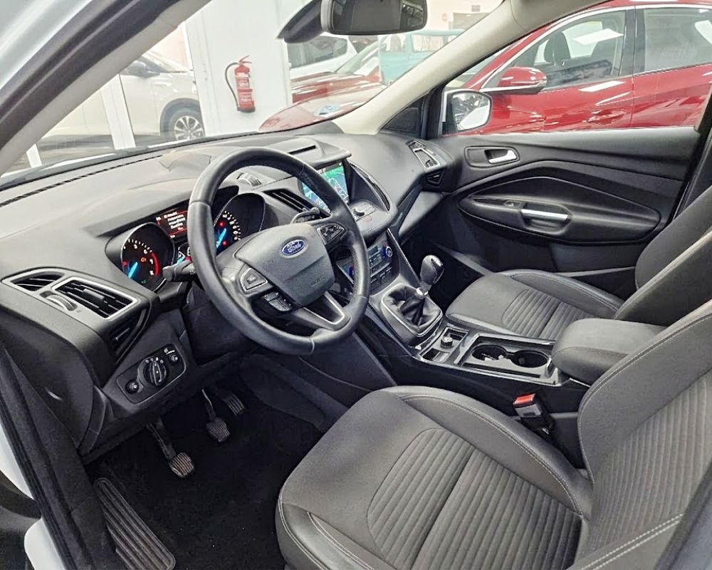 FORD KUGA TITANIUM 2017