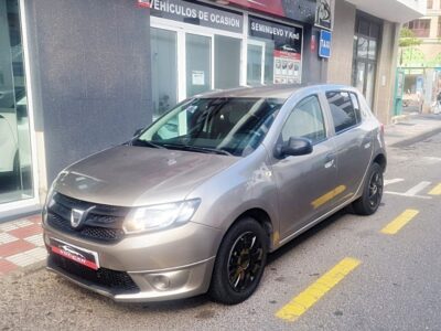 DACIA SANDERO 2014